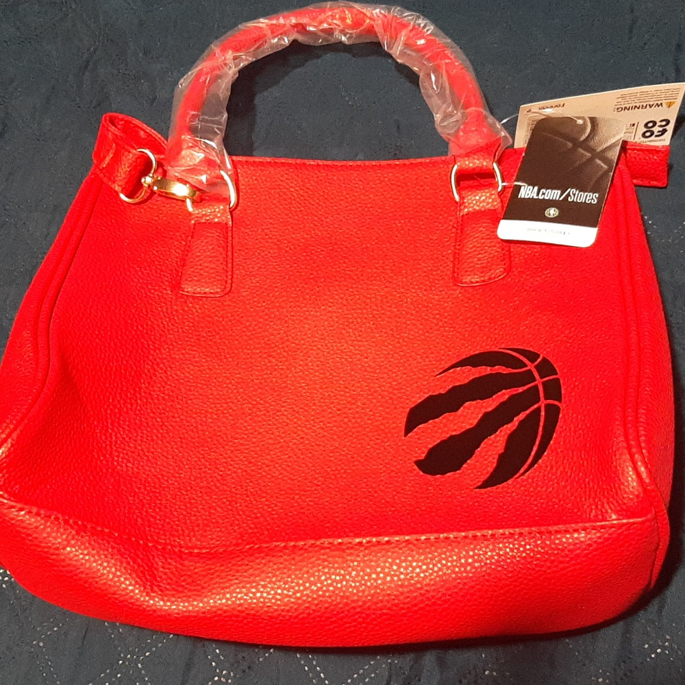 Toronto raptors manhattan purse
